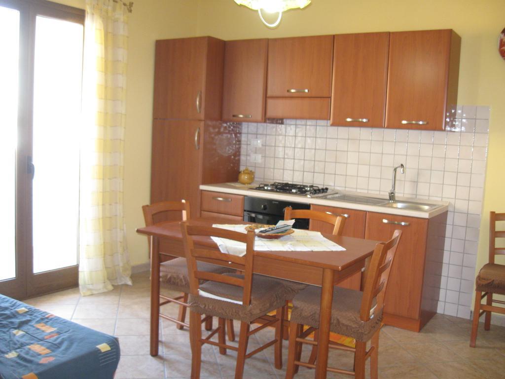 Rosy'S Apartments Trappeto  Camera foto